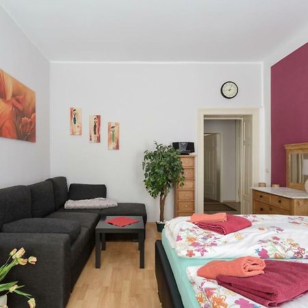 Ferienwohnung Residenz Bis 6 Gaeste , Ferienwohnung Dresden Bis 4 Gaeste, Ferienwohnung Elbflorenz Bis 2 Gaeste ภายนอก รูปภาพ
