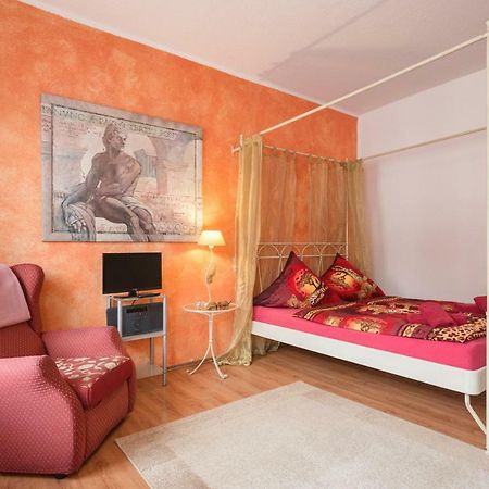 Ferienwohnung Residenz Bis 6 Gaeste , Ferienwohnung Dresden Bis 4 Gaeste, Ferienwohnung Elbflorenz Bis 2 Gaeste ภายนอก รูปภาพ