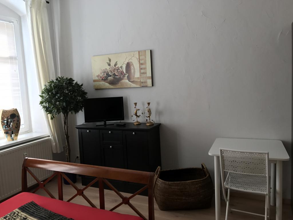 Ferienwohnung Residenz Bis 6 Gaeste , Ferienwohnung Dresden Bis 4 Gaeste, Ferienwohnung Elbflorenz Bis 2 Gaeste ภายนอก รูปภาพ
