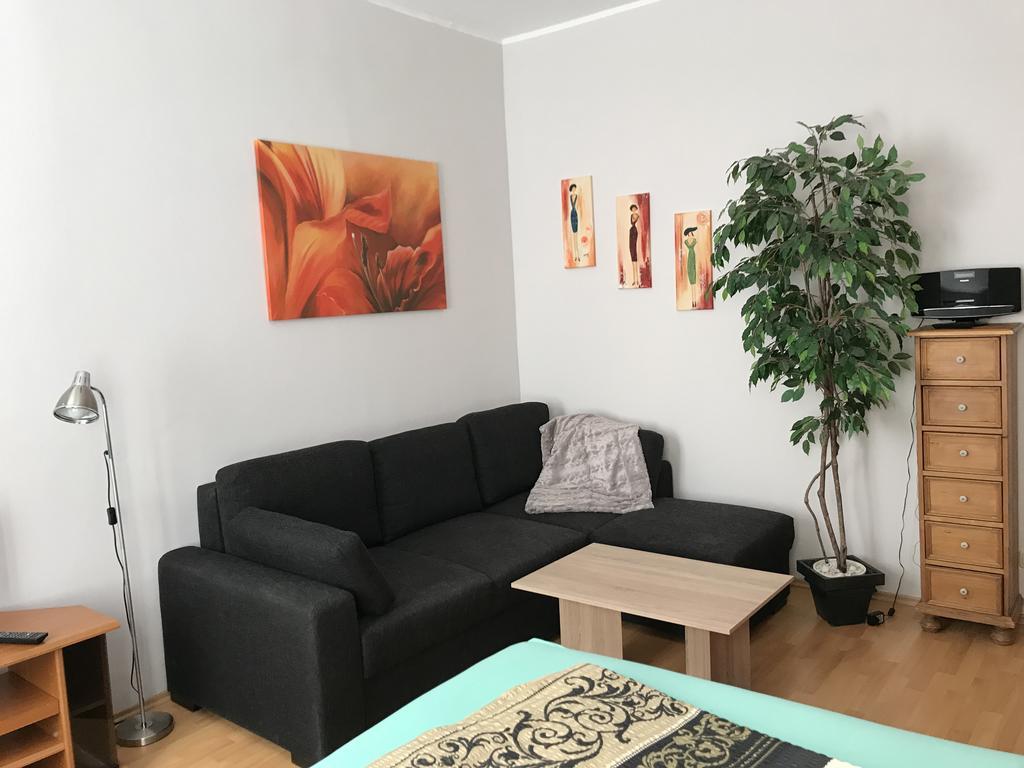 Ferienwohnung Residenz Bis 6 Gaeste , Ferienwohnung Dresden Bis 4 Gaeste, Ferienwohnung Elbflorenz Bis 2 Gaeste ภายนอก รูปภาพ