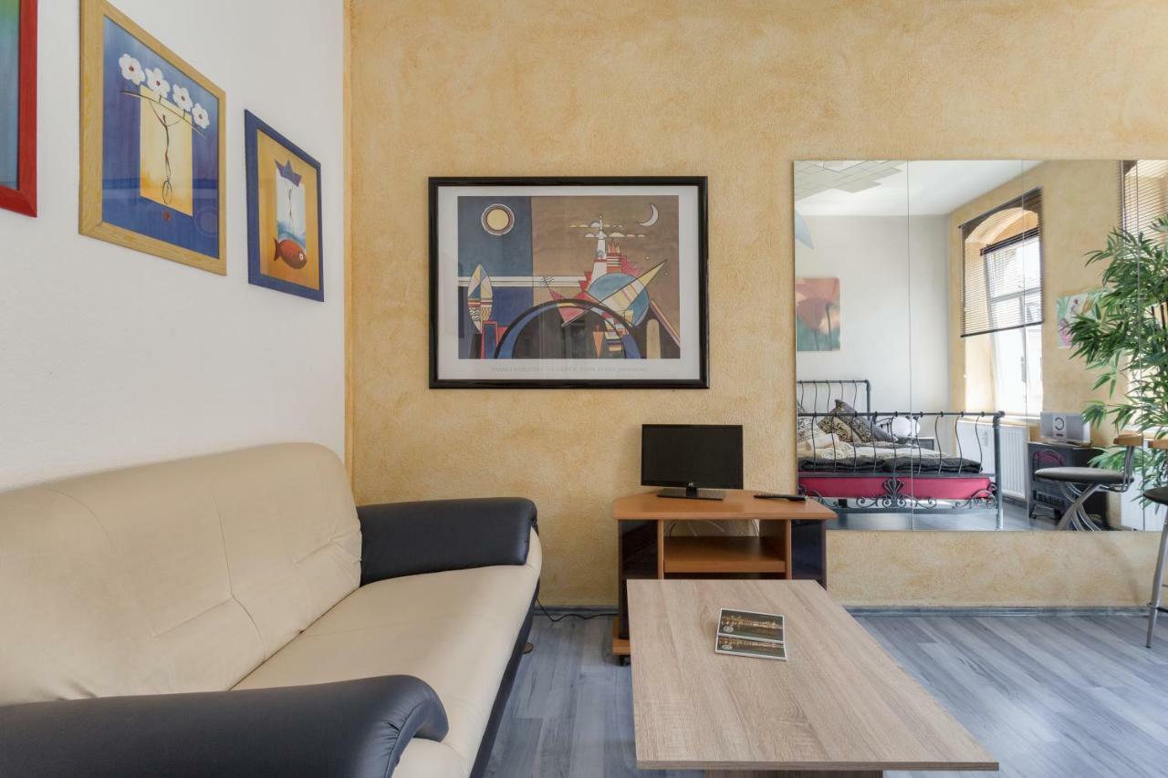 Ferienwohnung Residenz Bis 6 Gaeste , Ferienwohnung Dresden Bis 4 Gaeste, Ferienwohnung Elbflorenz Bis 2 Gaeste ภายนอก รูปภาพ