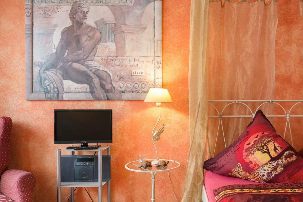 Ferienwohnung Residenz Bis 6 Gaeste , Ferienwohnung Dresden Bis 4 Gaeste, Ferienwohnung Elbflorenz Bis 2 Gaeste ภายนอก รูปภาพ