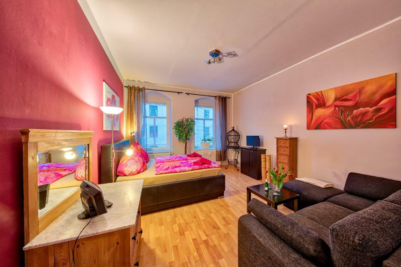 Ferienwohnung Residenz Bis 6 Gaeste , Ferienwohnung Dresden Bis 4 Gaeste, Ferienwohnung Elbflorenz Bis 2 Gaeste ภายนอก รูปภาพ