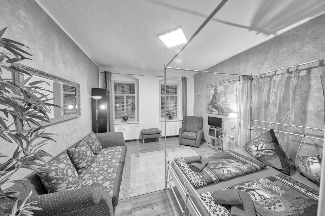 Ferienwohnung Residenz Bis 6 Gaeste , Ferienwohnung Dresden Bis 4 Gaeste, Ferienwohnung Elbflorenz Bis 2 Gaeste ภายนอก รูปภาพ