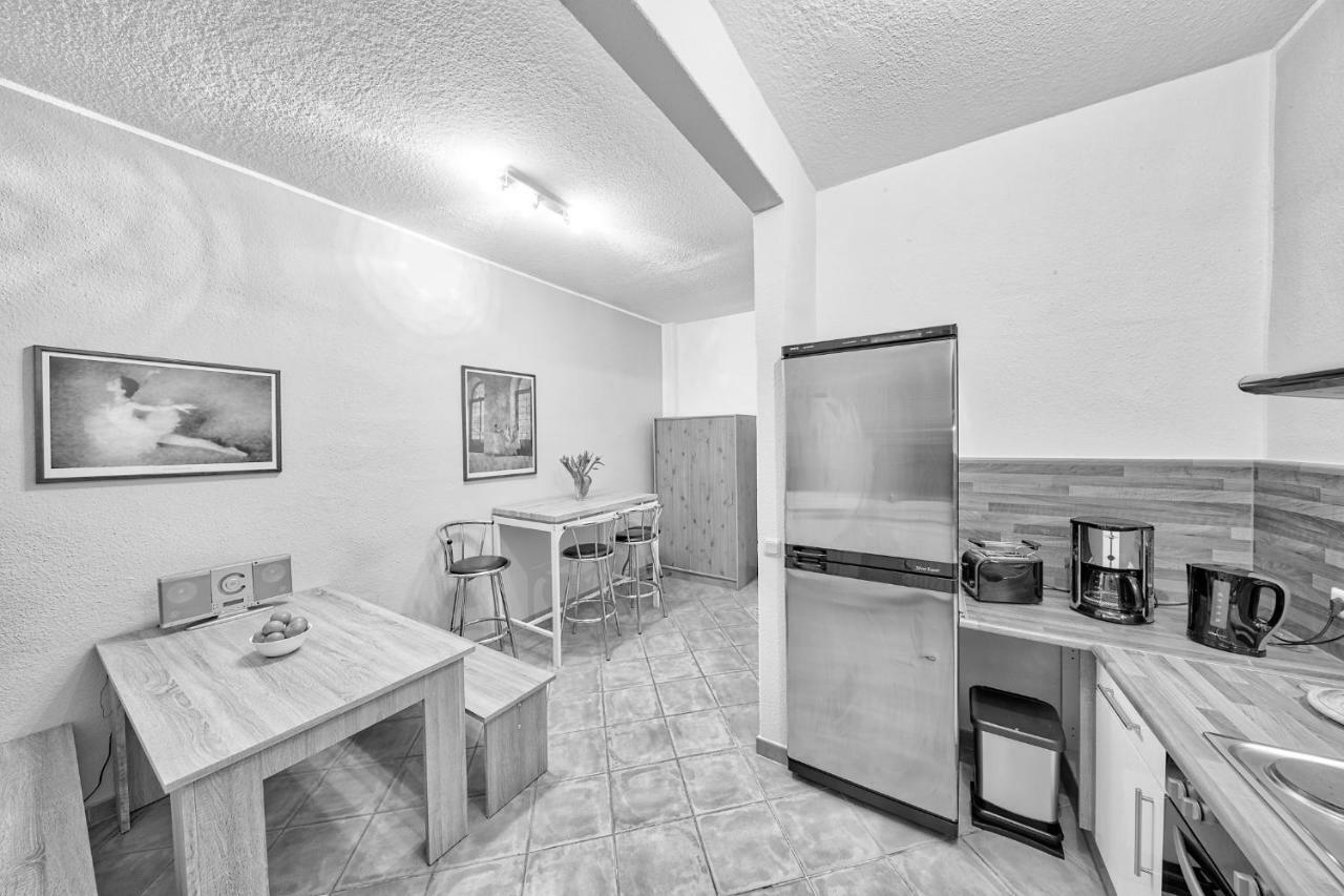 Ferienwohnung Residenz Bis 6 Gaeste , Ferienwohnung Dresden Bis 4 Gaeste, Ferienwohnung Elbflorenz Bis 2 Gaeste ภายนอก รูปภาพ